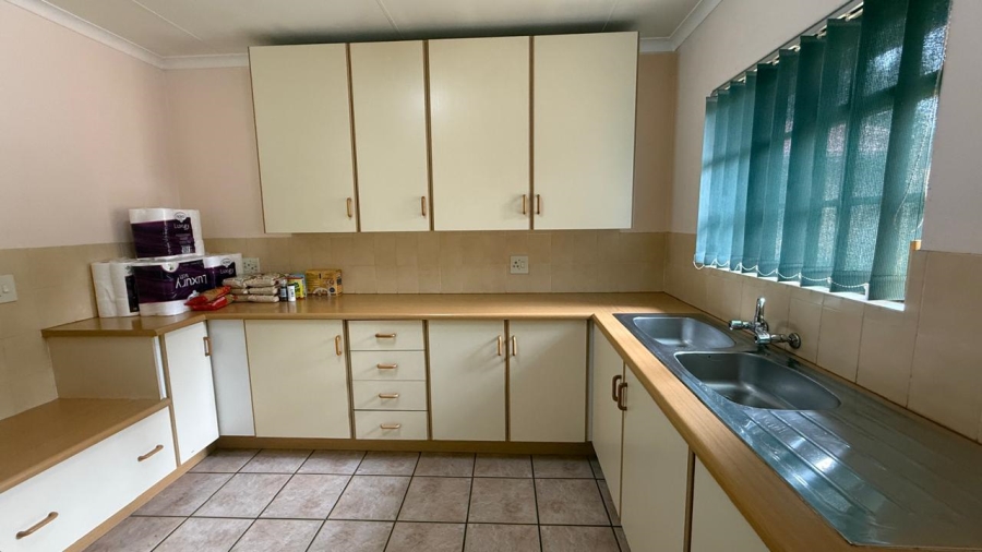 4 Bedroom Property for Sale in Aerorand Mpumalanga