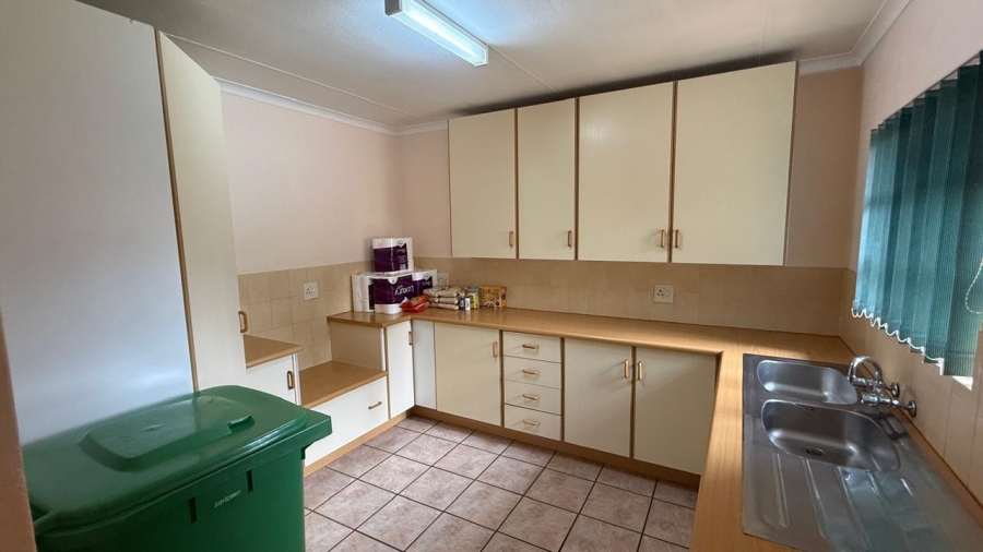 4 Bedroom Property for Sale in Aerorand Mpumalanga