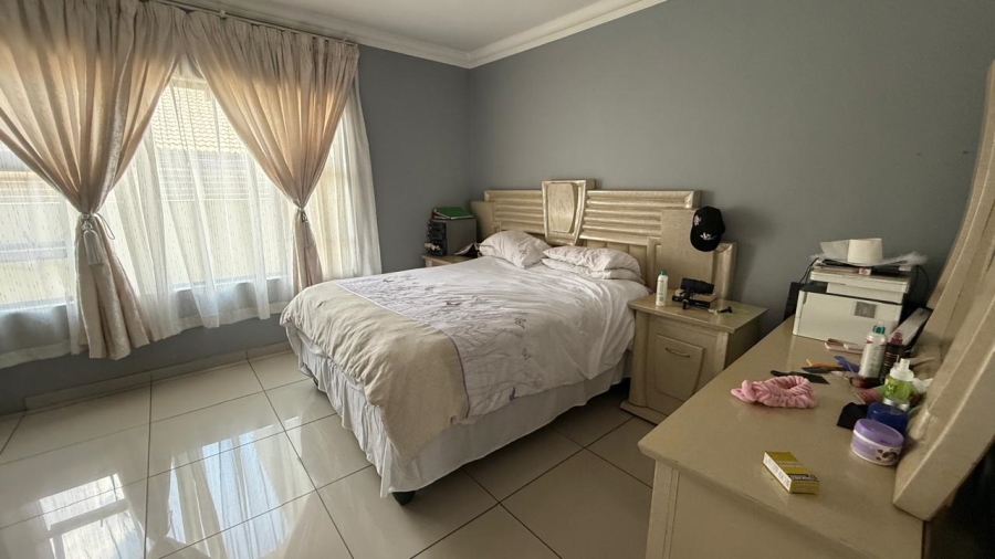 4 Bedroom Property for Sale in Aerorand Mpumalanga