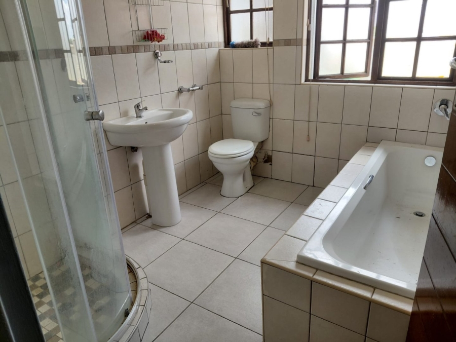 4 Bedroom Property for Sale in Aerorand Mpumalanga