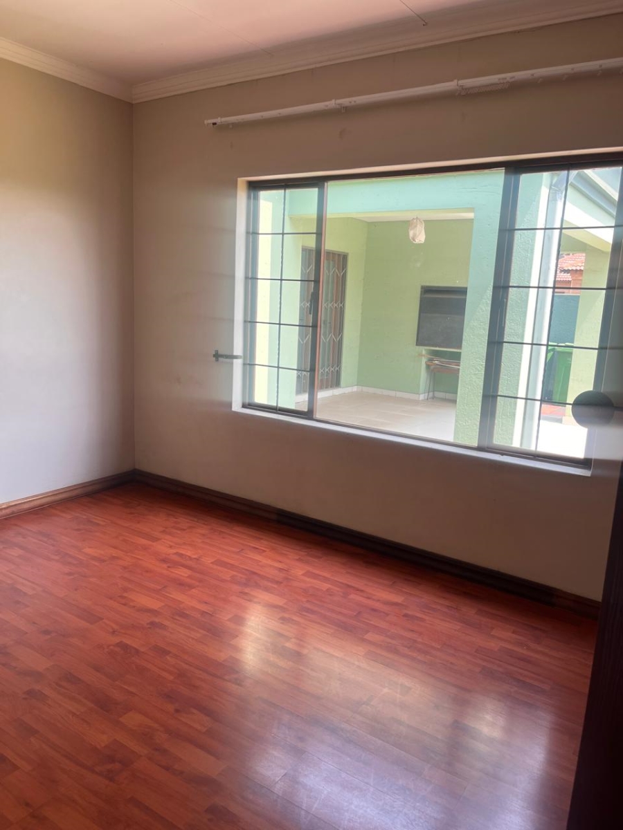 3 Bedroom Property for Sale in Aerorand Mpumalanga