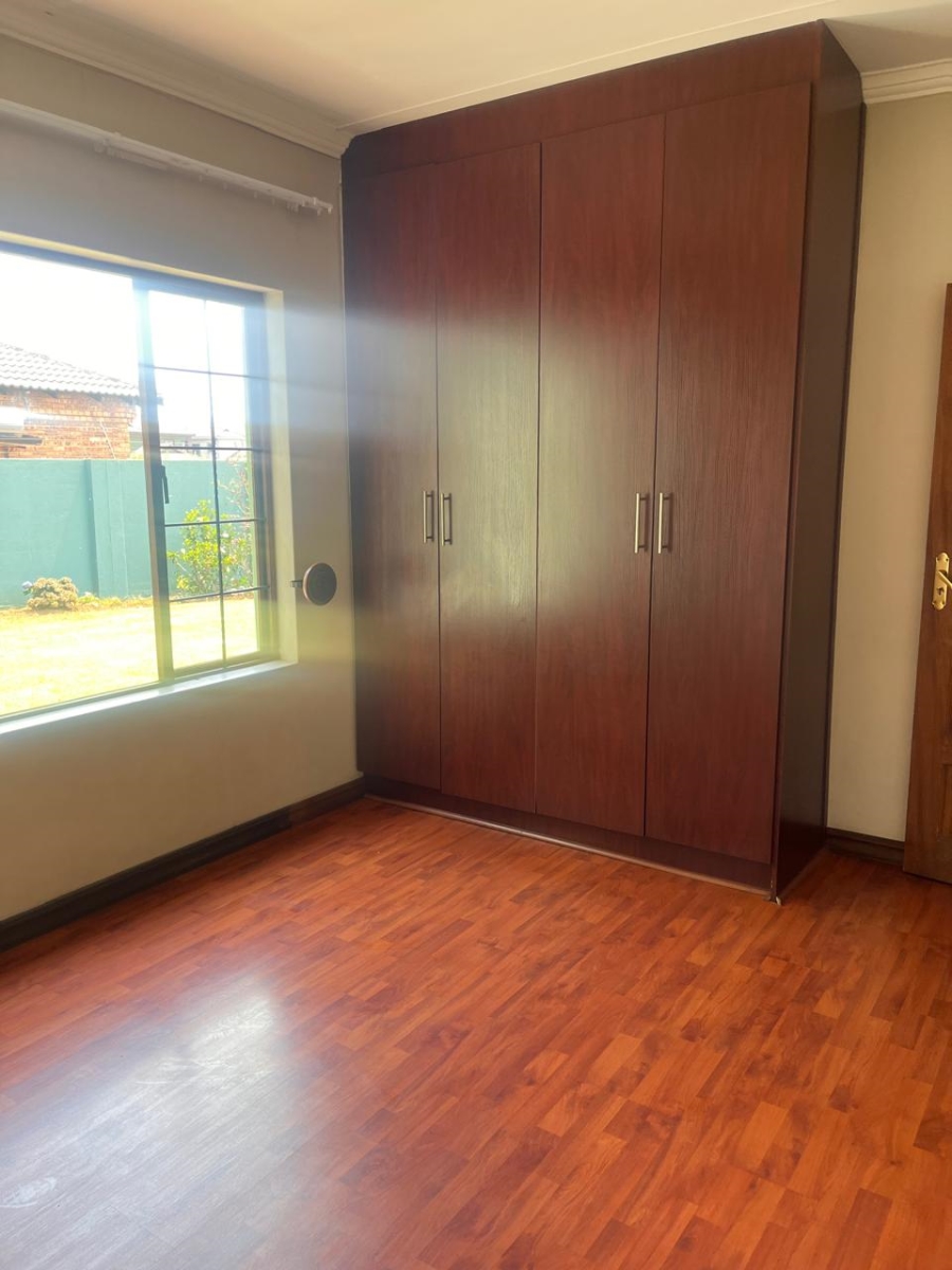 3 Bedroom Property for Sale in Aerorand Mpumalanga