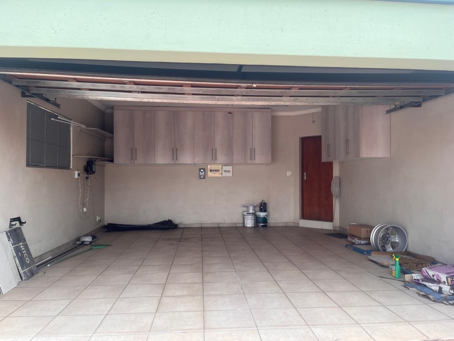 3 Bedroom Property for Sale in Aerorand Mpumalanga