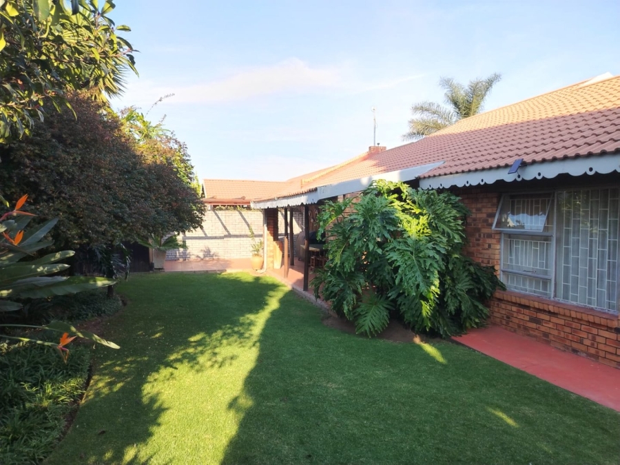 2 Bedroom Property for Sale in Reyno Ridge Mpumalanga