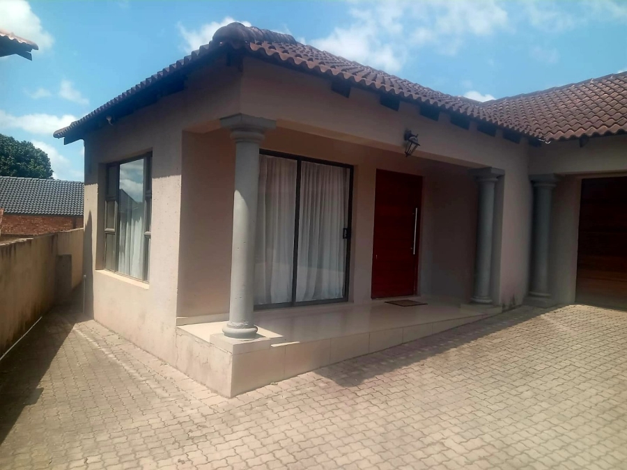 To Let 3 Bedroom Property for Rent in Kingsview Ext 3 Mpumalanga