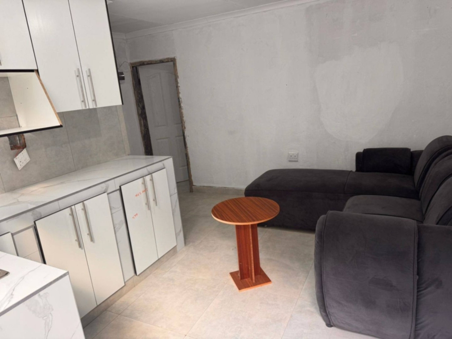 To Let  Bedroom Property for Rent in White River Rural Mpumalanga
