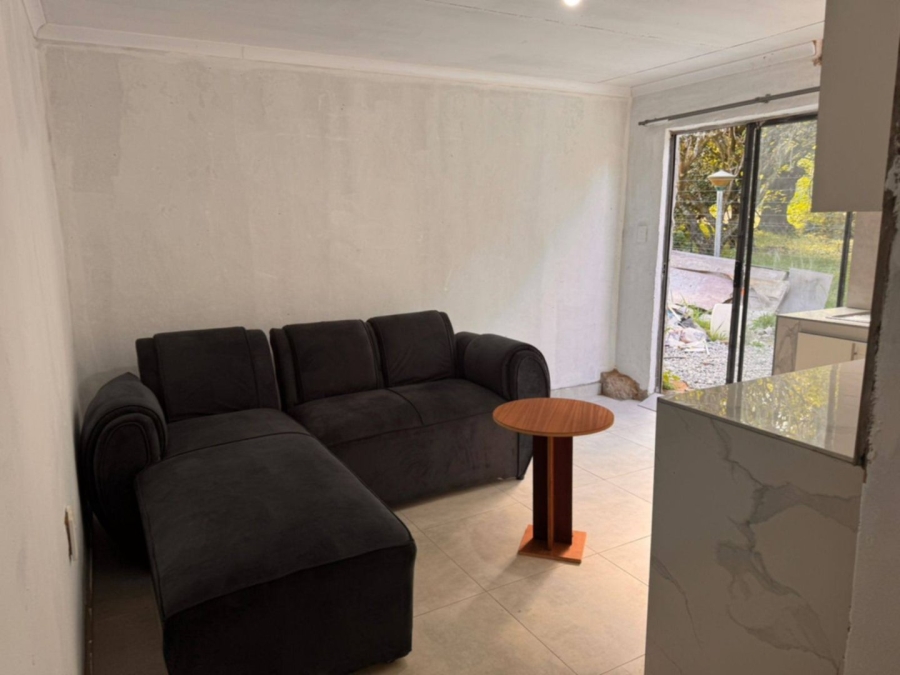 To Let  Bedroom Property for Rent in White River Rural Mpumalanga