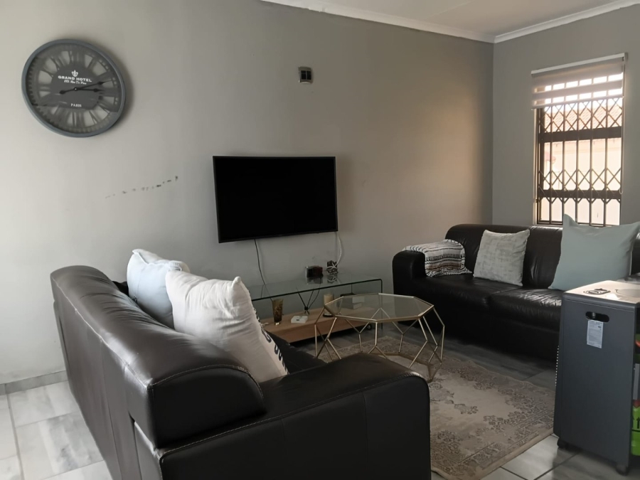 4 Bedroom Property for Sale in Komdraai Mpumalanga