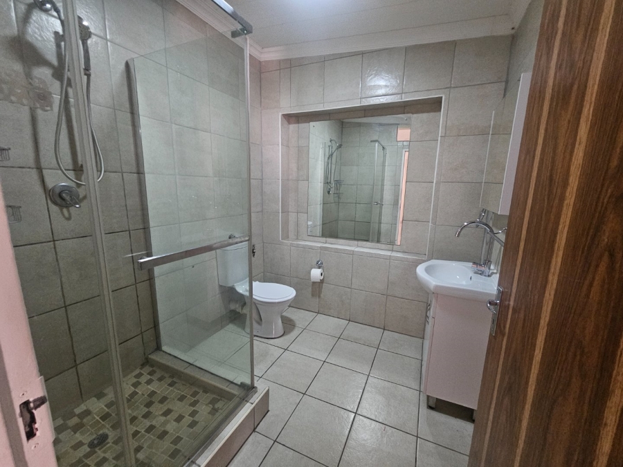 1 Bedroom Property for Sale in White River Ext 1 Mpumalanga