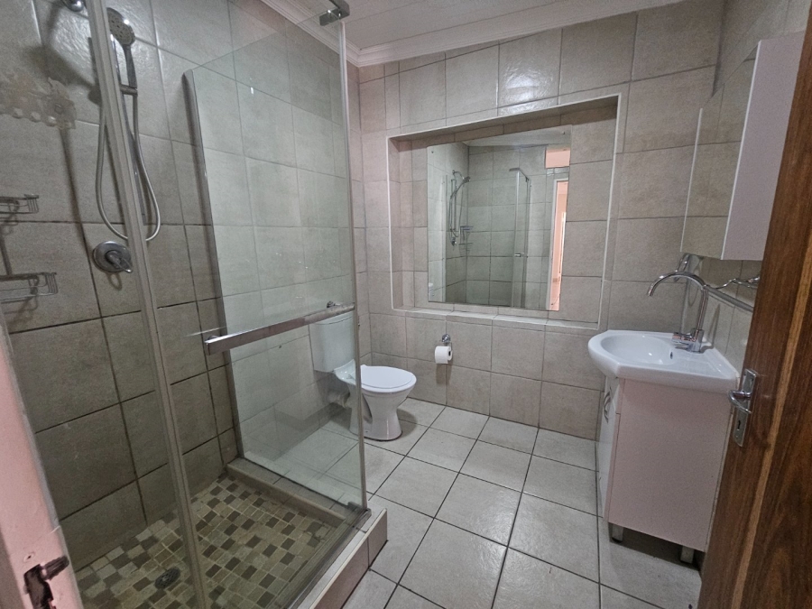 1 Bedroom Property for Sale in White River Ext 1 Mpumalanga