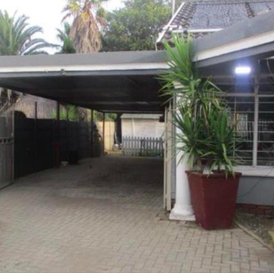 7 Bedroom Property for Sale in Secunda Mpumalanga