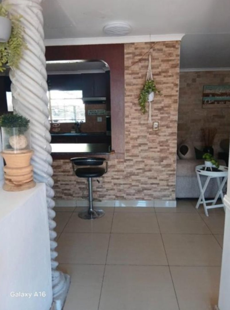7 Bedroom Property for Sale in Secunda Mpumalanga