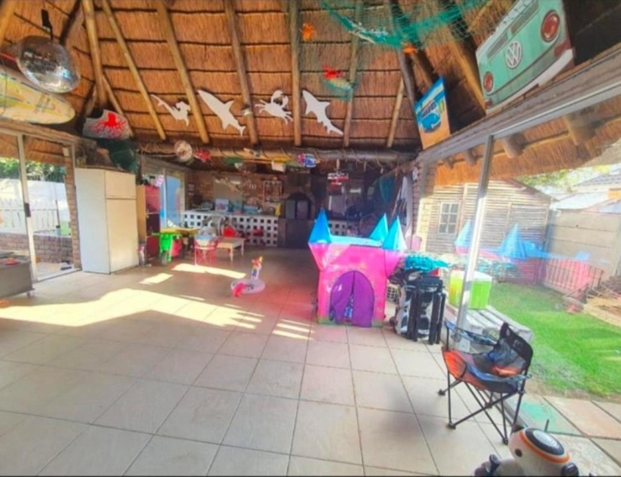 7 Bedroom Property for Sale in Secunda Mpumalanga