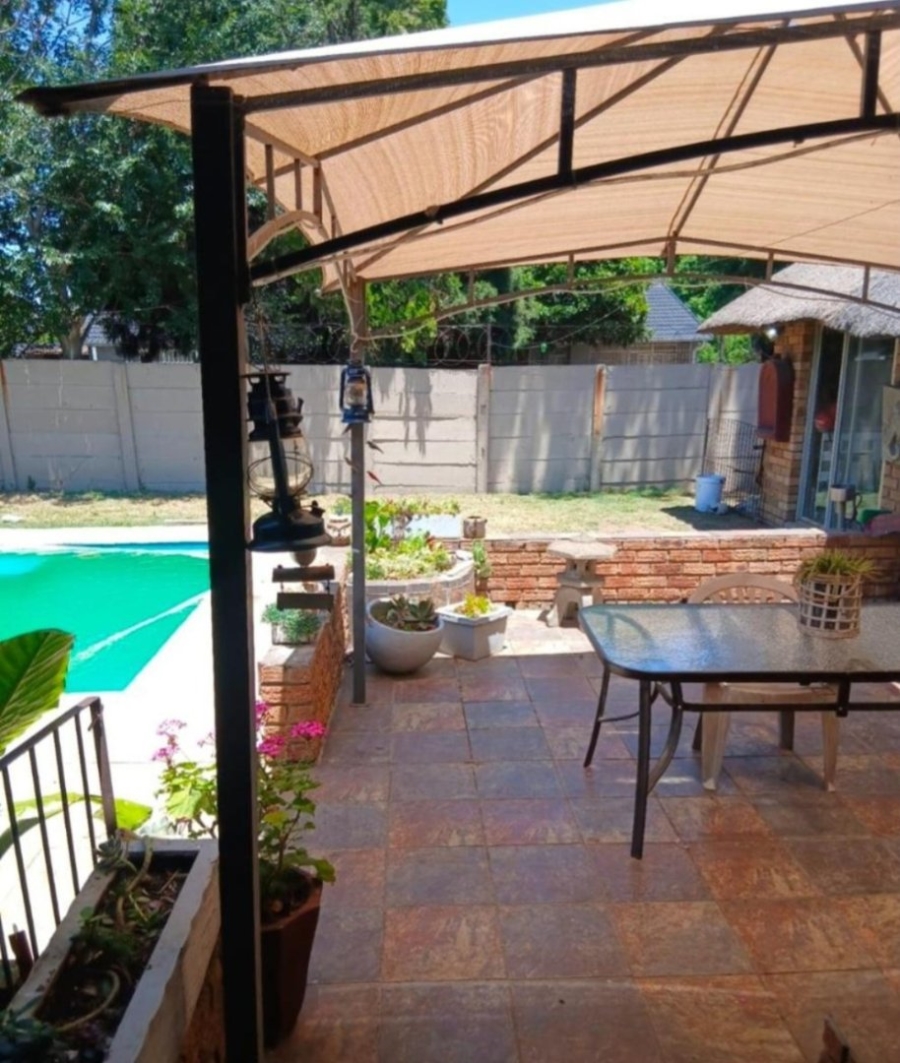 7 Bedroom Property for Sale in Secunda Mpumalanga