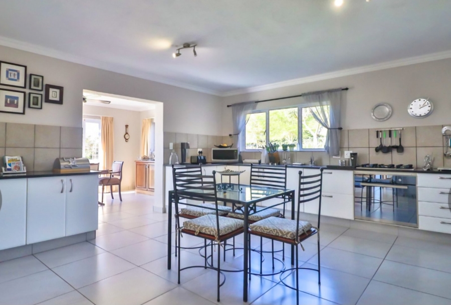 To Let  Bedroom Property for Rent in White River Estates Mpumalanga