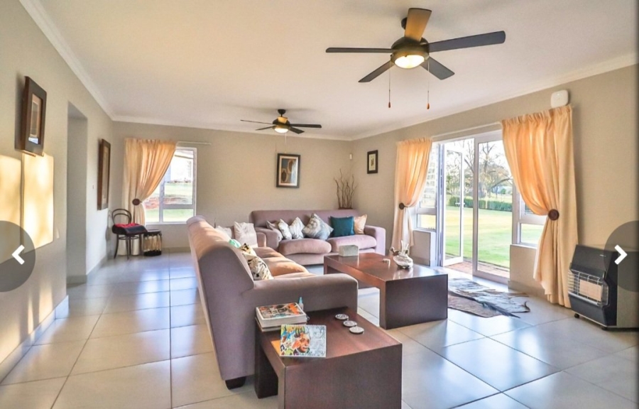 To Let  Bedroom Property for Rent in White River Estates Mpumalanga