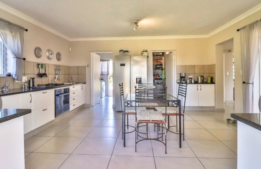 To Let  Bedroom Property for Rent in White River Estates Mpumalanga