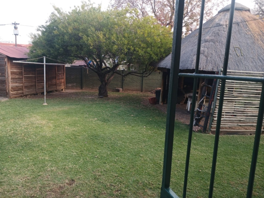 4 Bedroom Property for Sale in Sunset Park Mpumalanga