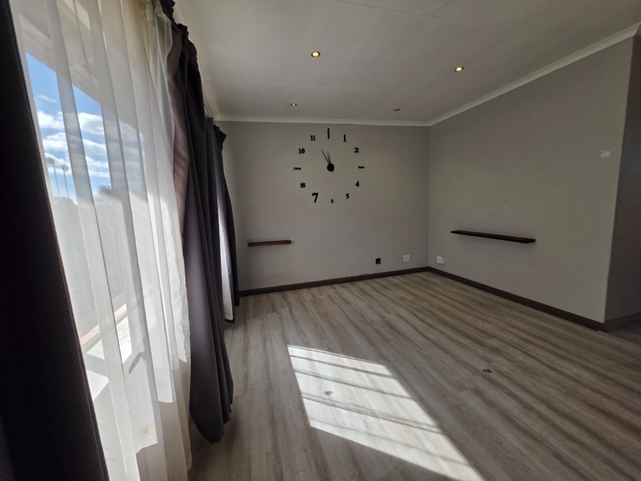 To Let 2 Bedroom Property for Rent in Secunda Mpumalanga