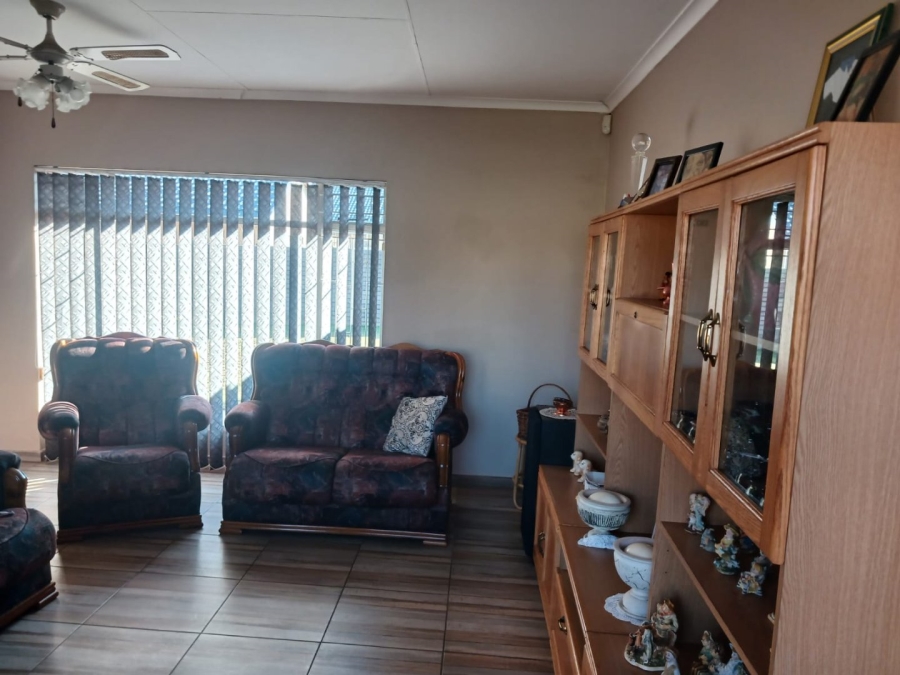 3 Bedroom Property for Sale in Secunda Mpumalanga