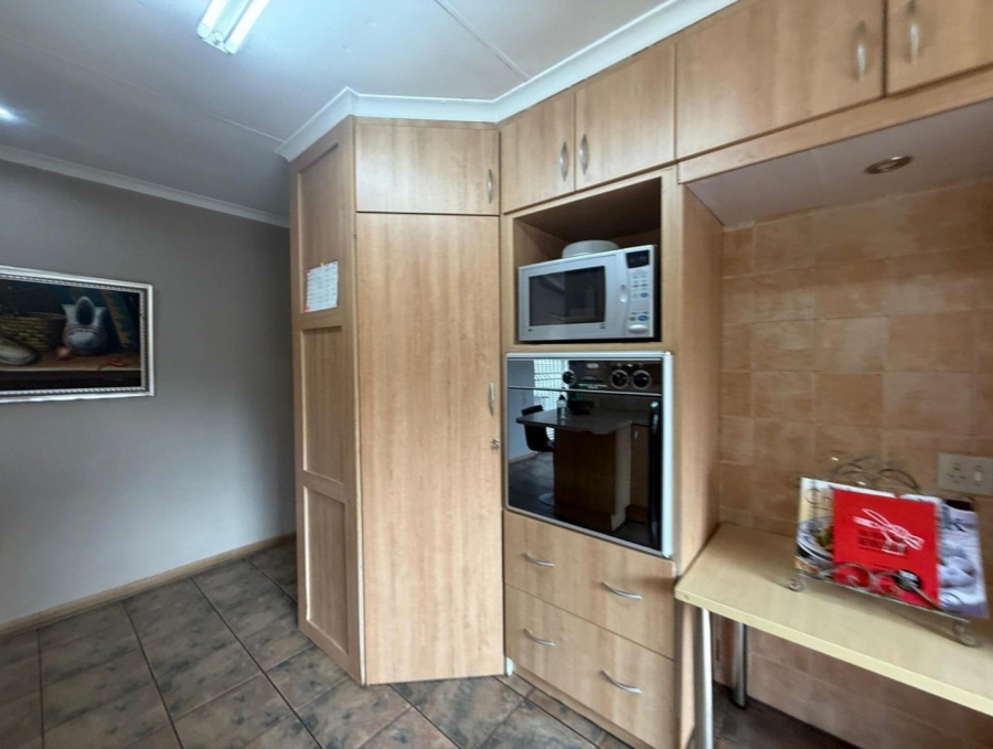 4 Bedroom Property for Sale in Suidheuwel Mpumalanga