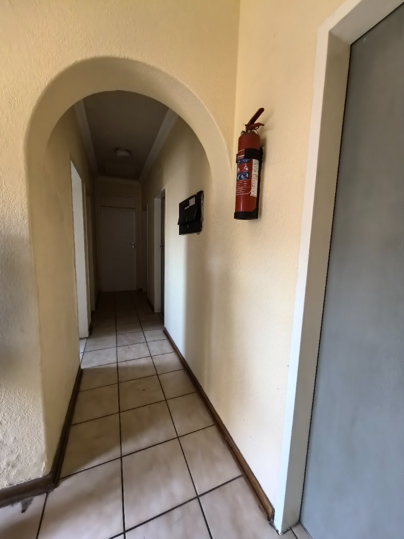 8 Bedroom Property for Sale in Reyno Ridge Mpumalanga