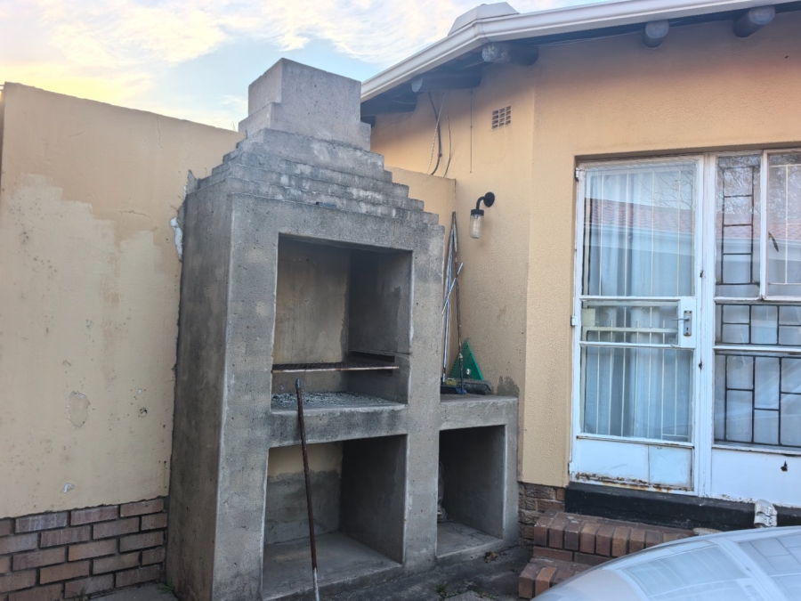 8 Bedroom Property for Sale in Reyno Ridge Mpumalanga