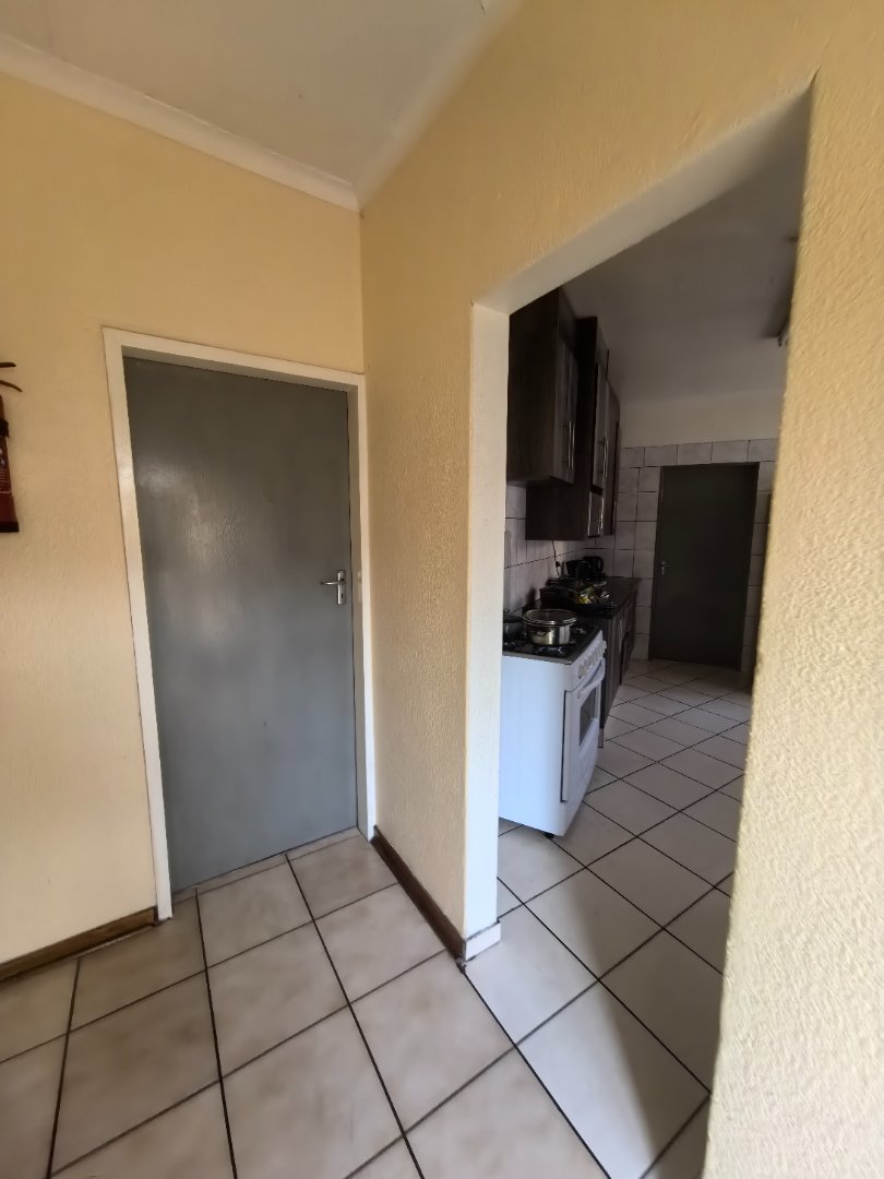 8 Bedroom Property for Sale in Reyno Ridge Mpumalanga
