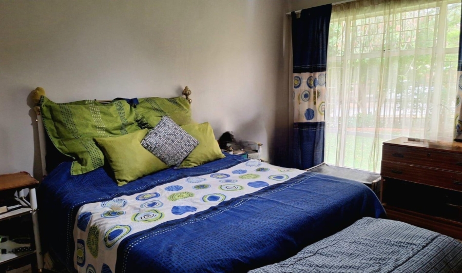 5 Bedroom Property for Sale in Cosmosrand Mpumalanga