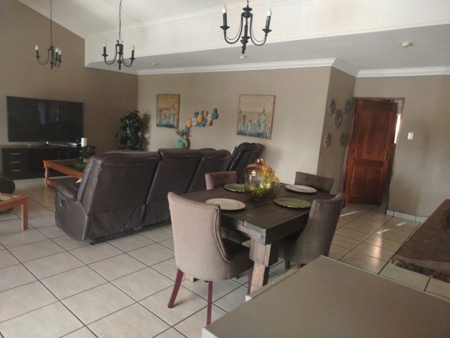 4 Bedroom Property for Sale in Die Heuwel Mpumalanga
