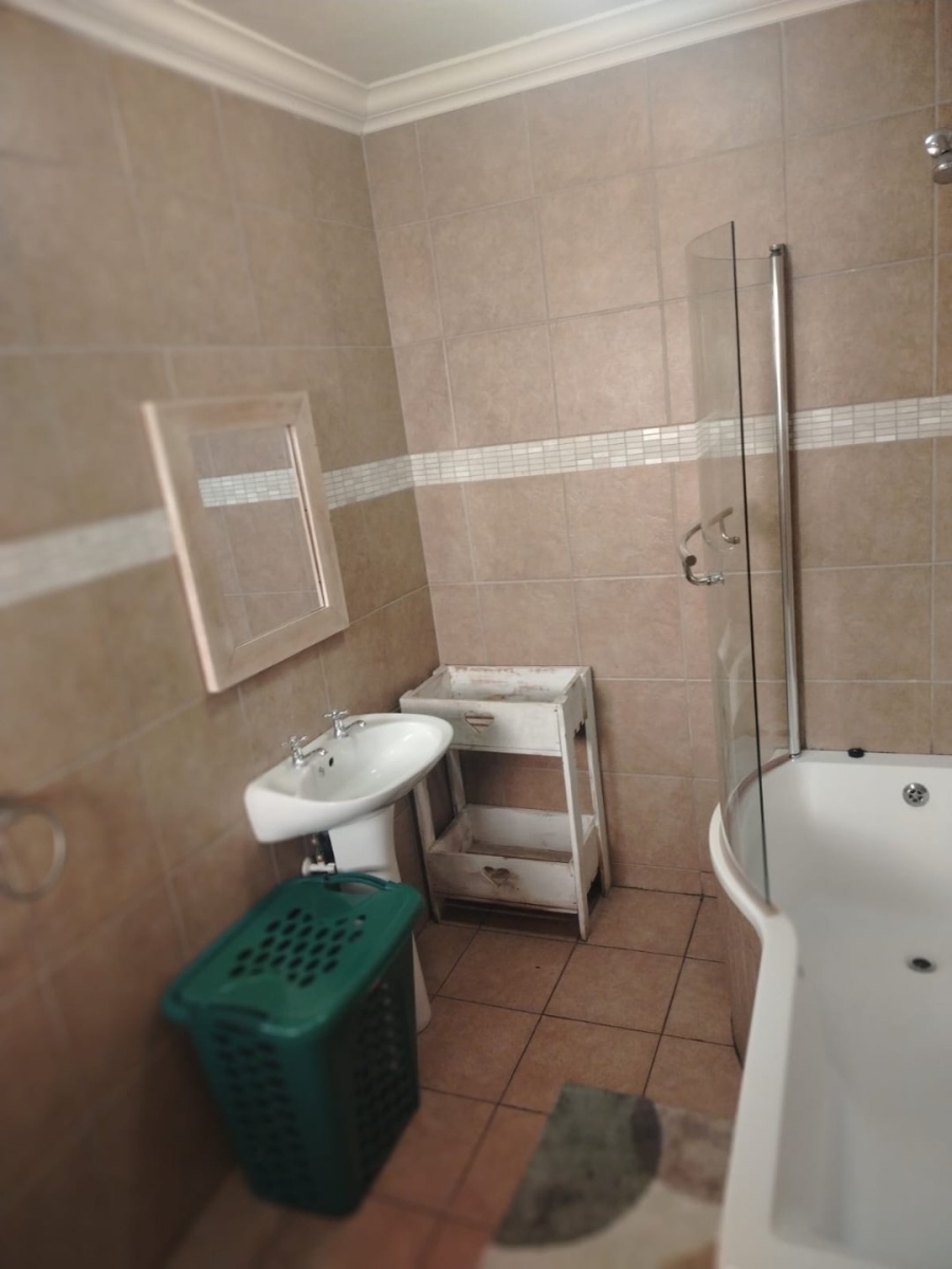 4 Bedroom Property for Sale in Die Heuwel Mpumalanga