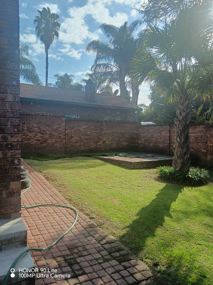 5 Bedroom Property for Sale in Die Heuwel Mpumalanga