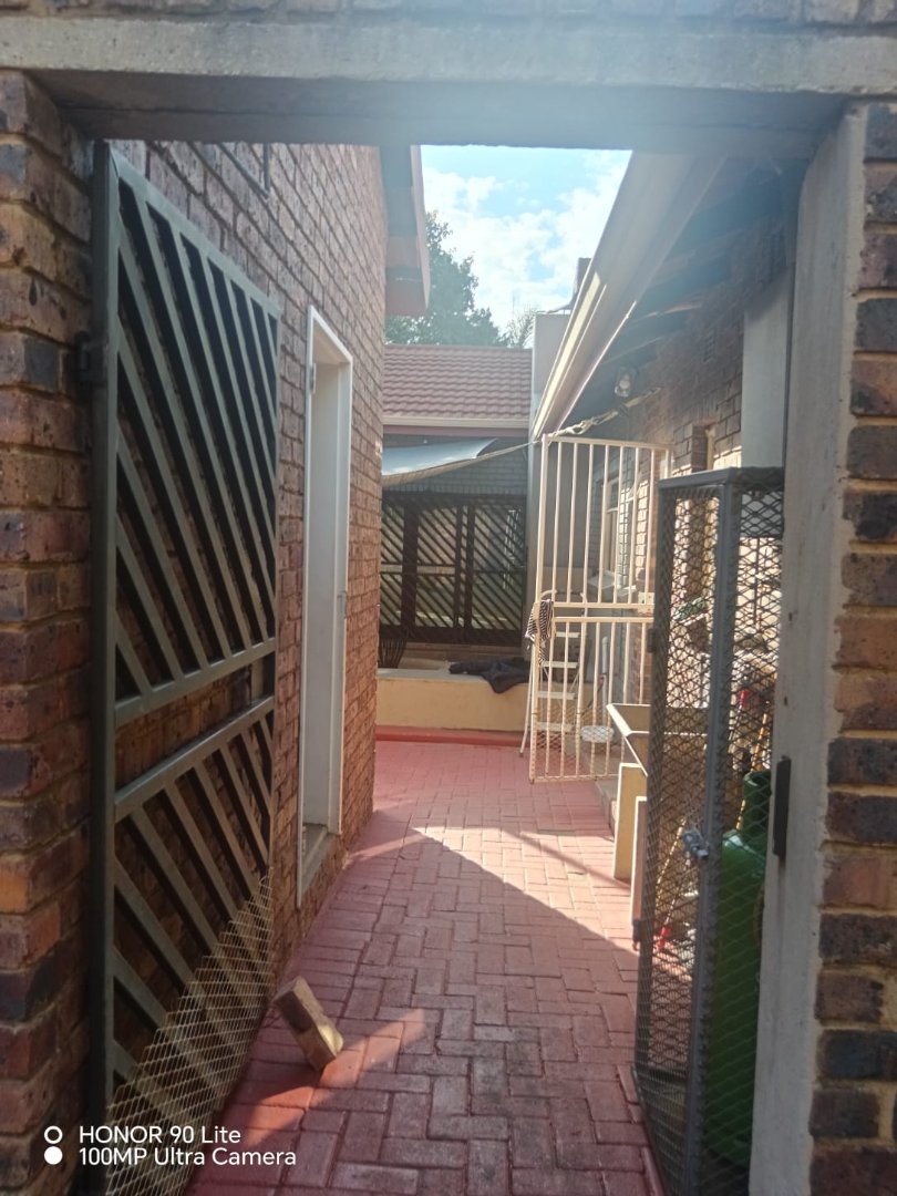 5 Bedroom Property for Sale in Die Heuwel Mpumalanga