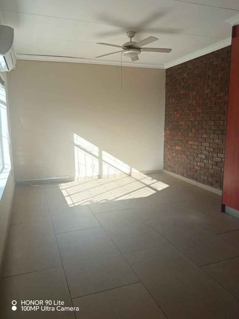 5 Bedroom Property for Sale in Die Heuwel Mpumalanga