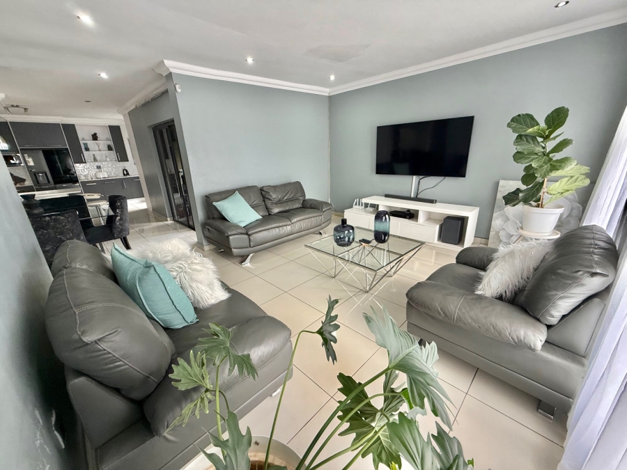 To Let 4 Bedroom Property for Rent in Aerorand Mpumalanga