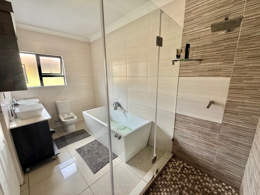 To Let 4 Bedroom Property for Rent in Aerorand Mpumalanga
