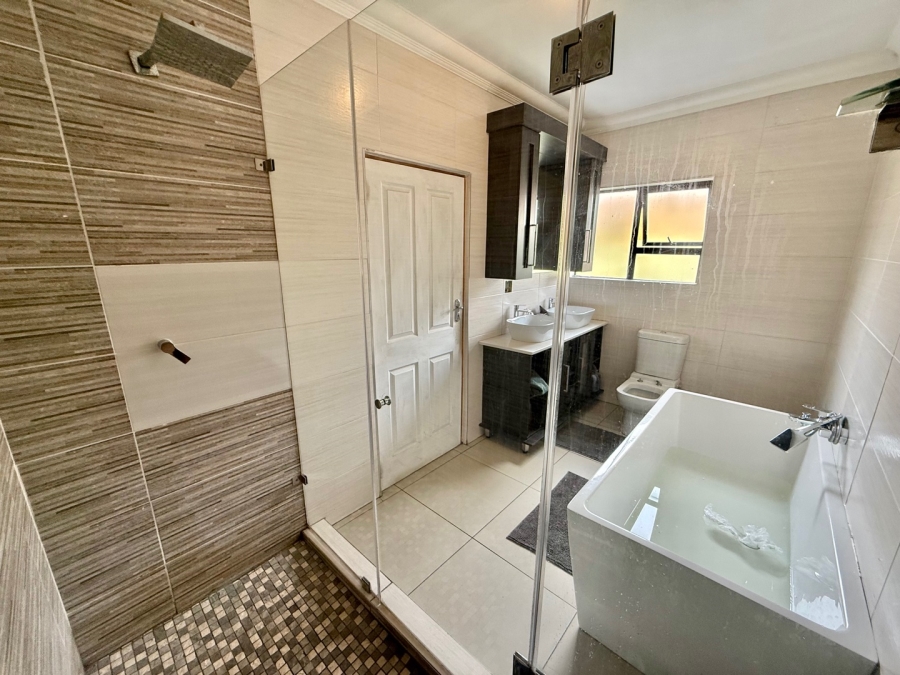 To Let 4 Bedroom Property for Rent in Aerorand Mpumalanga