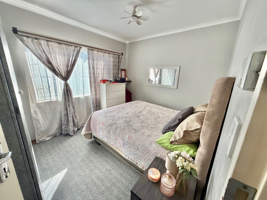 To Let 3 Bedroom Property for Rent in Mineralia Mpumalanga