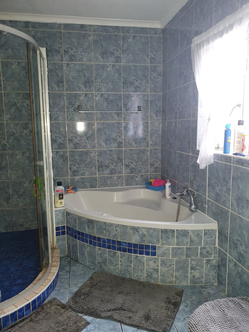 4 Bedroom Property for Sale in Ben Fleur Mpumalanga