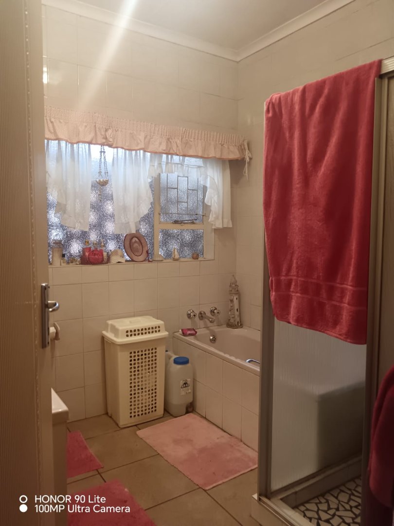 4 Bedroom Property for Sale in Ben Fleur Mpumalanga