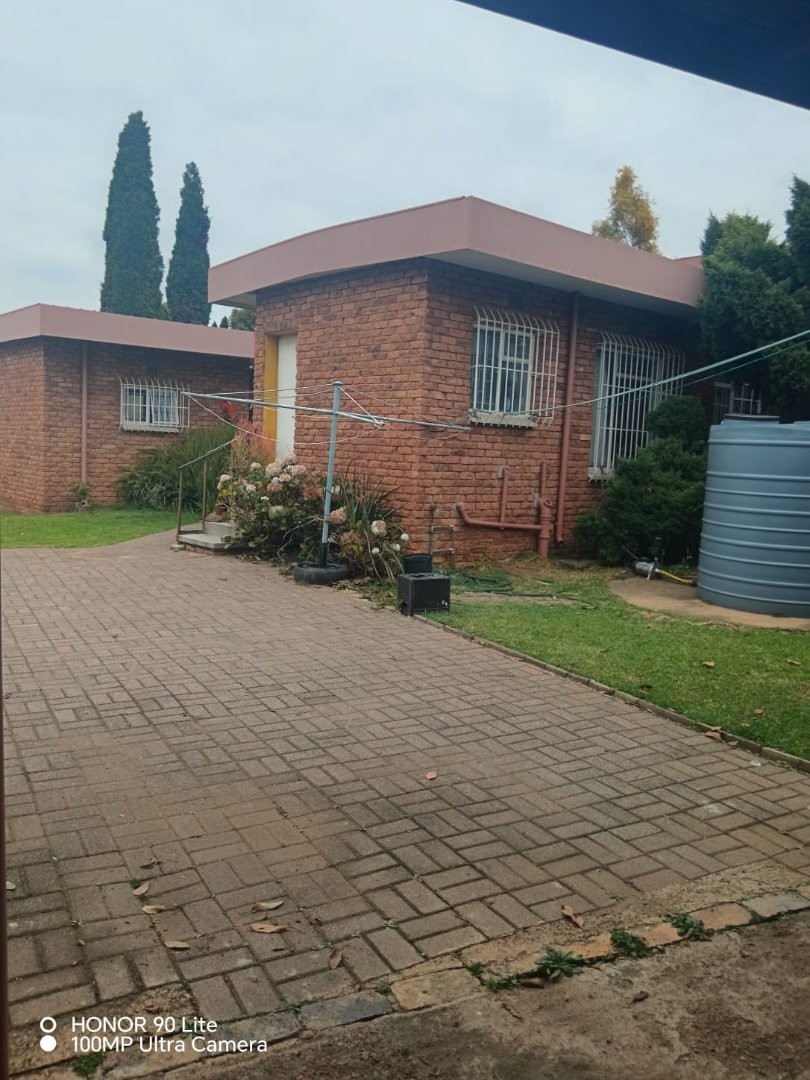 4 Bedroom Property for Sale in Ben Fleur Mpumalanga