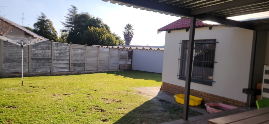 4 Bedroom Property for Sale in Kruinpark Mpumalanga