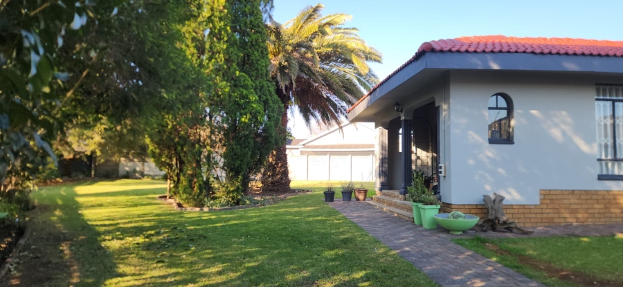 4 Bedroom Property for Sale in Kruinpark Mpumalanga