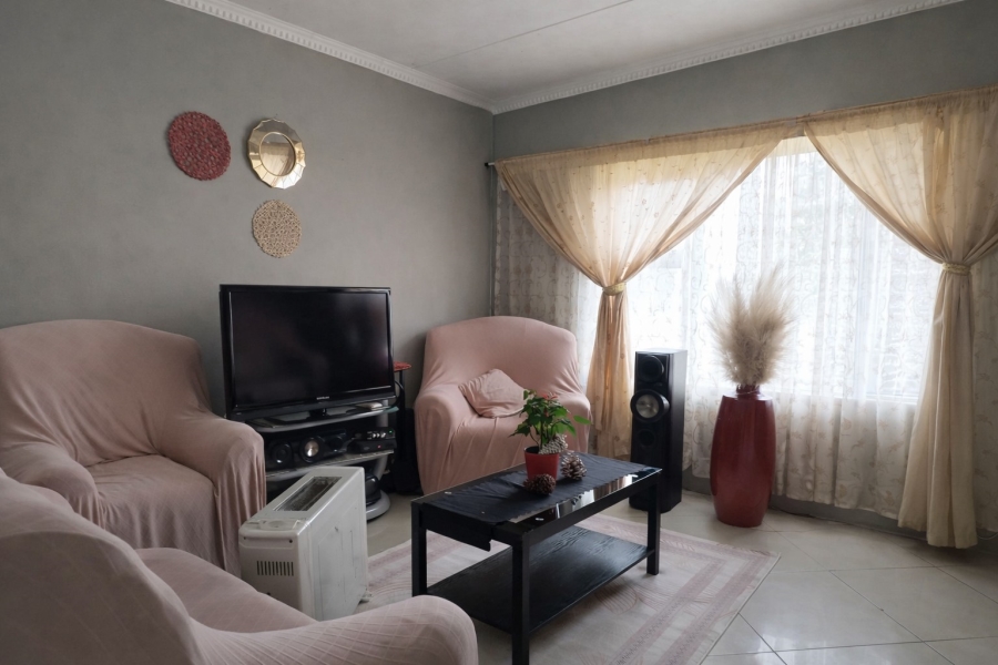 4 Bedroom Property for Sale in Emthonjeni Mpumalanga