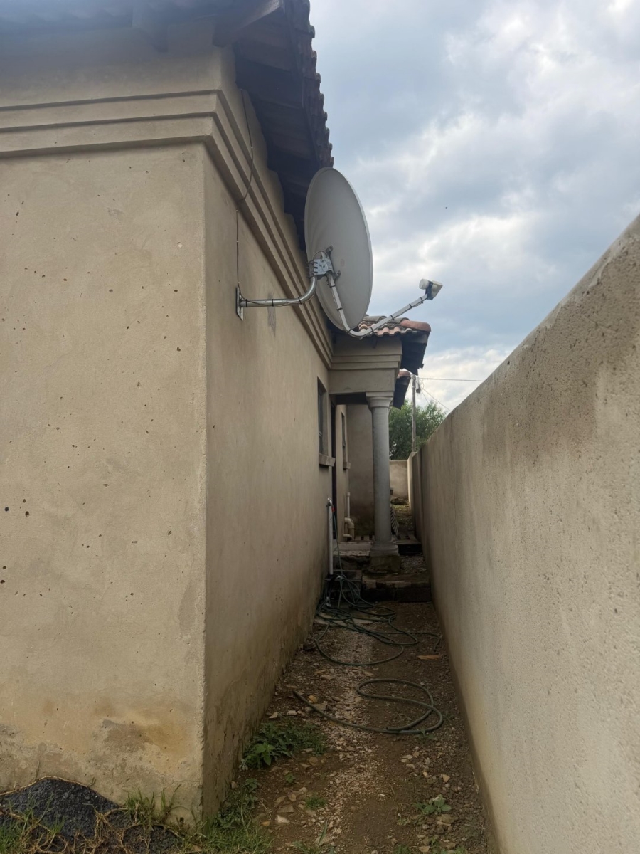 4 Bedroom Property for Sale in Emthonjeni Mpumalanga
