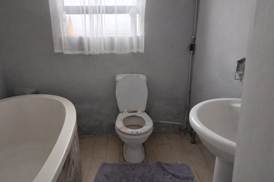 4 Bedroom Property for Sale in Emthonjeni Mpumalanga