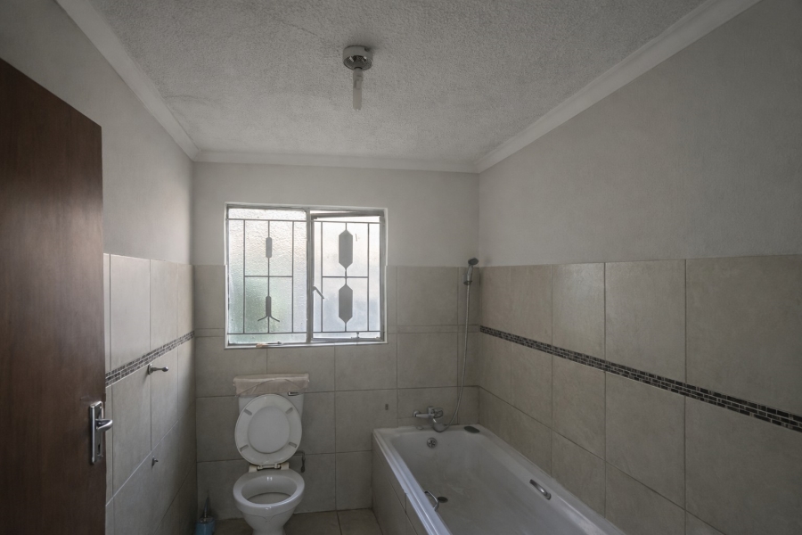 2 Bedroom Property for Sale in Kwaguqa Ext 10 Mpumalanga