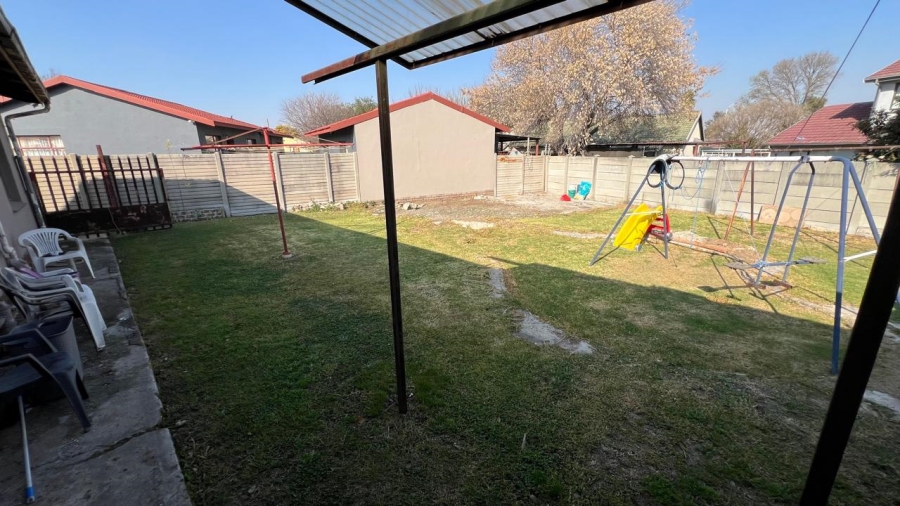 3 Bedroom Property for Sale in Kruinpark Mpumalanga