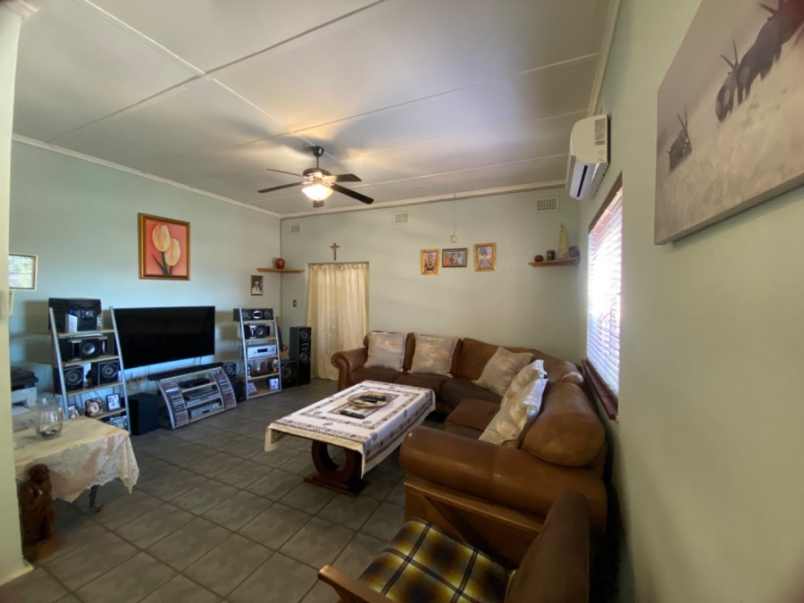 3 Bedroom Property for Sale in Barberton Mpumalanga