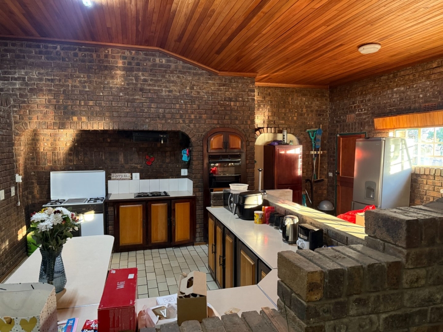 To Let 3 Bedroom Property for Rent in White River AH Mpumalanga